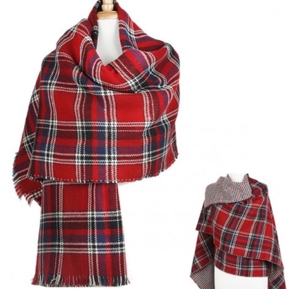 Like to be added to the list! Entire jewelry and accessories inventory for sale! - Picture 14 of 15